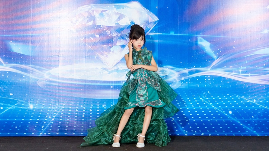 Phạm Huyền Châu – Gương mặt nhí cá tính chinh phục danh hiệu “Ngôi sao ấn tượng nhất năm 2025”