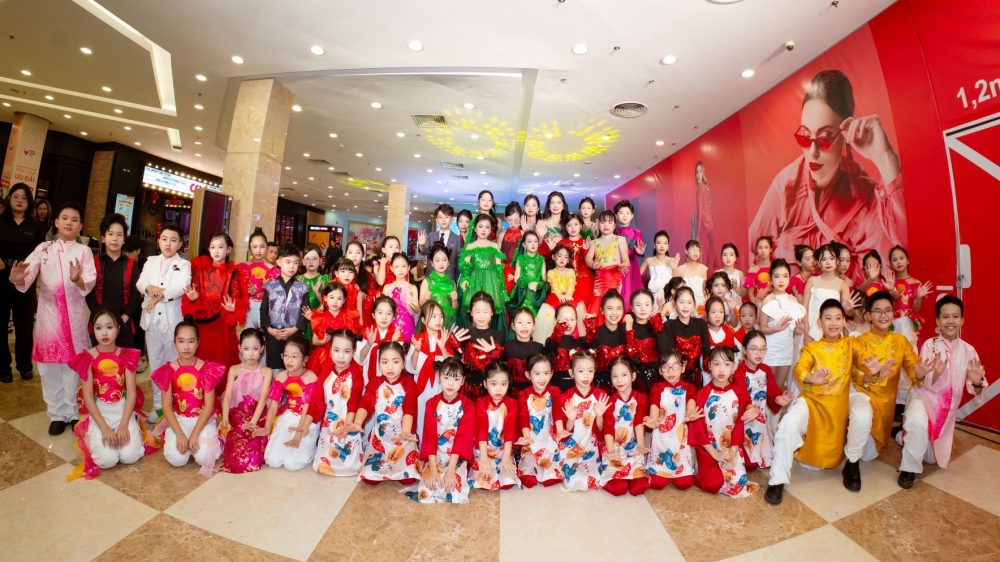 Hàng trăm thiếu niên, nhi đồng tỏa sáng trong Gala “Chill cùng Xuân” 2026