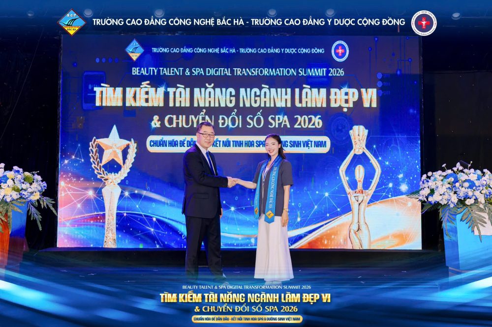 LẠI THỊ BÍCH THỦY: CHỌN KIẾN THỨC ĐỂ KIẾN TẠO VẺ ĐẸP TỪ NHỮNG GIÁ TRỊ BỀN VỮNG